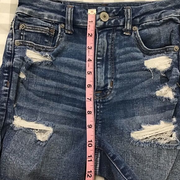 American eagle outfitters AEO distressed jeans high rise shorts shortie ripped - Picture 5 of 8